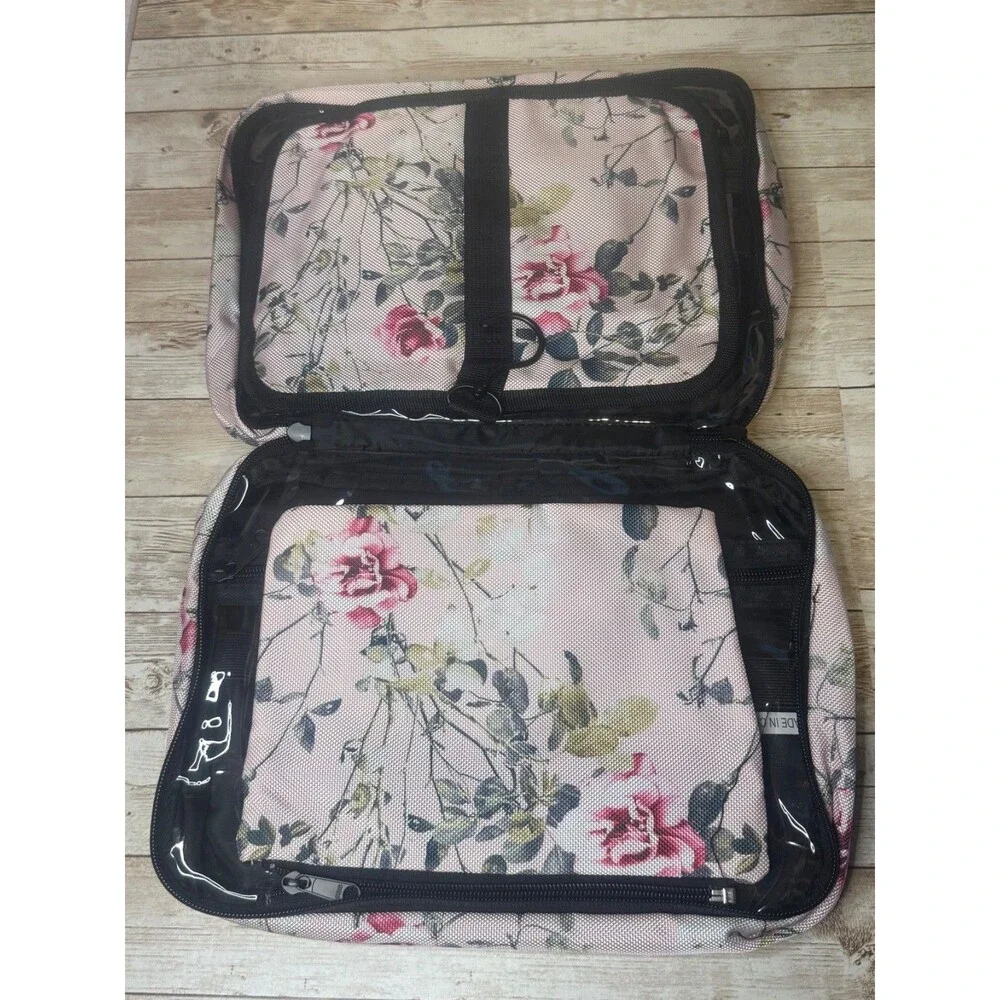 Bang & Carson Hanging Travel Toiletry Storage Bag Light Pink Floral   NWT